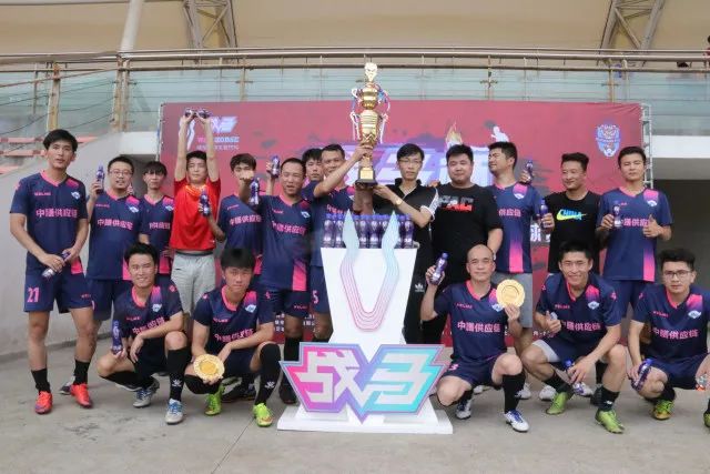 被轰11-0！中国男篮半场落后7分 徐昕王俊杰庞峥麟全轰8分